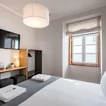Urbano Flh Hotel